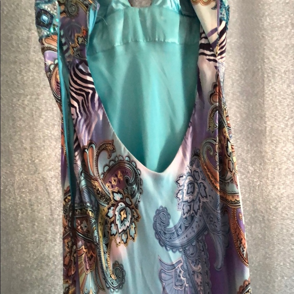 Dress - Picture 7 of 8